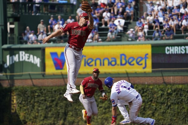 Cubs' Bryce Harper strategy works in win filled with historic oddities