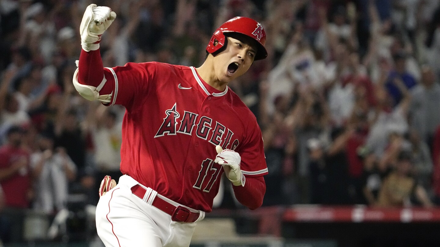 Bronx, United States. 31st May, 2022. Los Angeles Angels Shohei Ohtani  stands at the plate in the 4th inning against the New York Yankees at  Yankee Stadium in New York City on