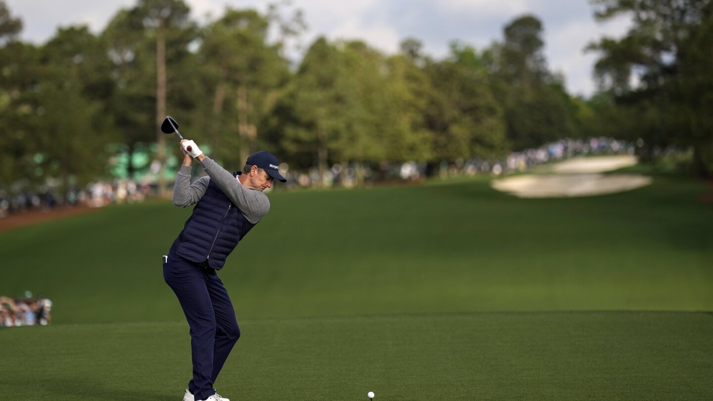 Justin Rose is in the lead at the Masters and hopeful of staying there this time