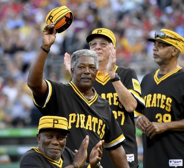 Pittsburgh Pirates History on X: Manny Sanguillén, Rennie