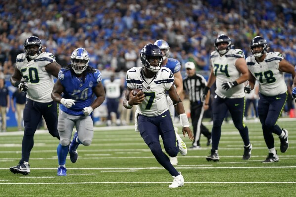 Seattle Seahawks wide receiver Tyler Lockett (16) runs a route on offense  against the Detroit Lions during an NFL football game, Sunday, Oct. 2,  2022, in Detroit. (AP Photo/Rick Osentoski Stock Photo - Alamy