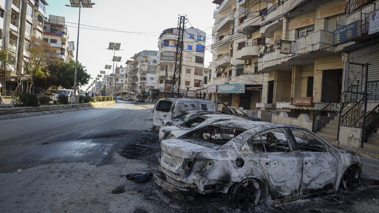 Syria’s executive indicators a leap forward maintain Kurdish-led government within the northeast