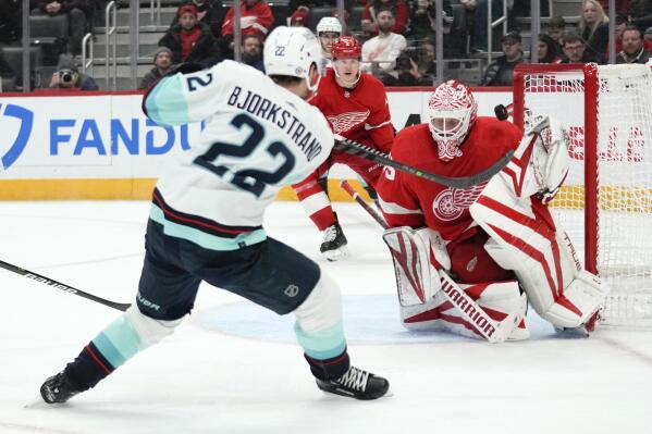 Detroit Red Wings' Goaltending Tandem Completed With Husso Signing