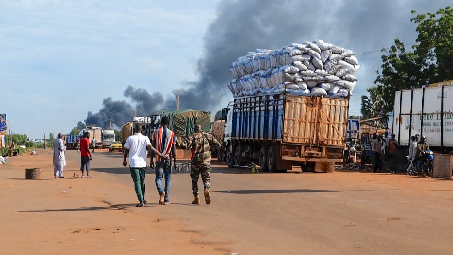 Militants assault an army coaching camp close to an airport in Mali’s capital