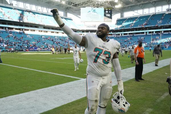 Dolphins heading into 2nd half of season with renewed belief
