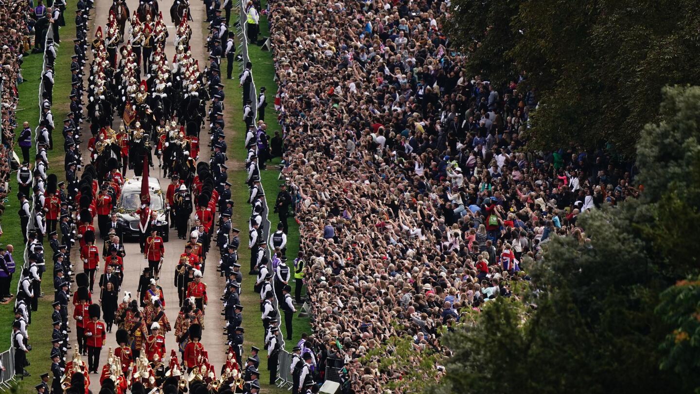 Queen Elizabeth II mourned by Britain and world at funeral