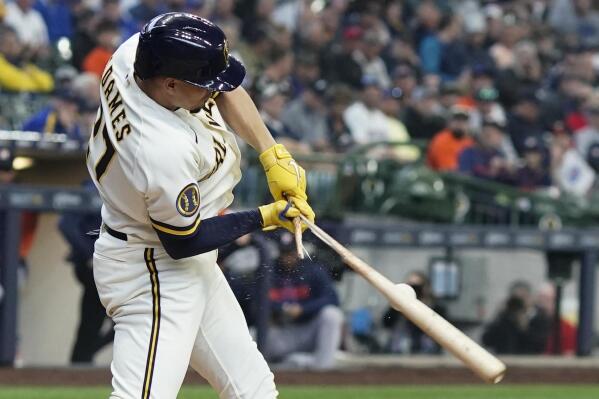 Brewers SS Willy Adames placed on concussion IL after being hit by