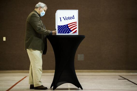 W.J. Monagle votes in the Arkansas primary election at Saint Mark's Baptist church in Little Rock, Ark., on Tuesday, May 24, 2022. (Stephen Swofford/The Arkansas Democrat-Gazette via AP)