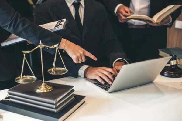 Overcoming Legal Hurdles in the Digital Era: A Business Guide