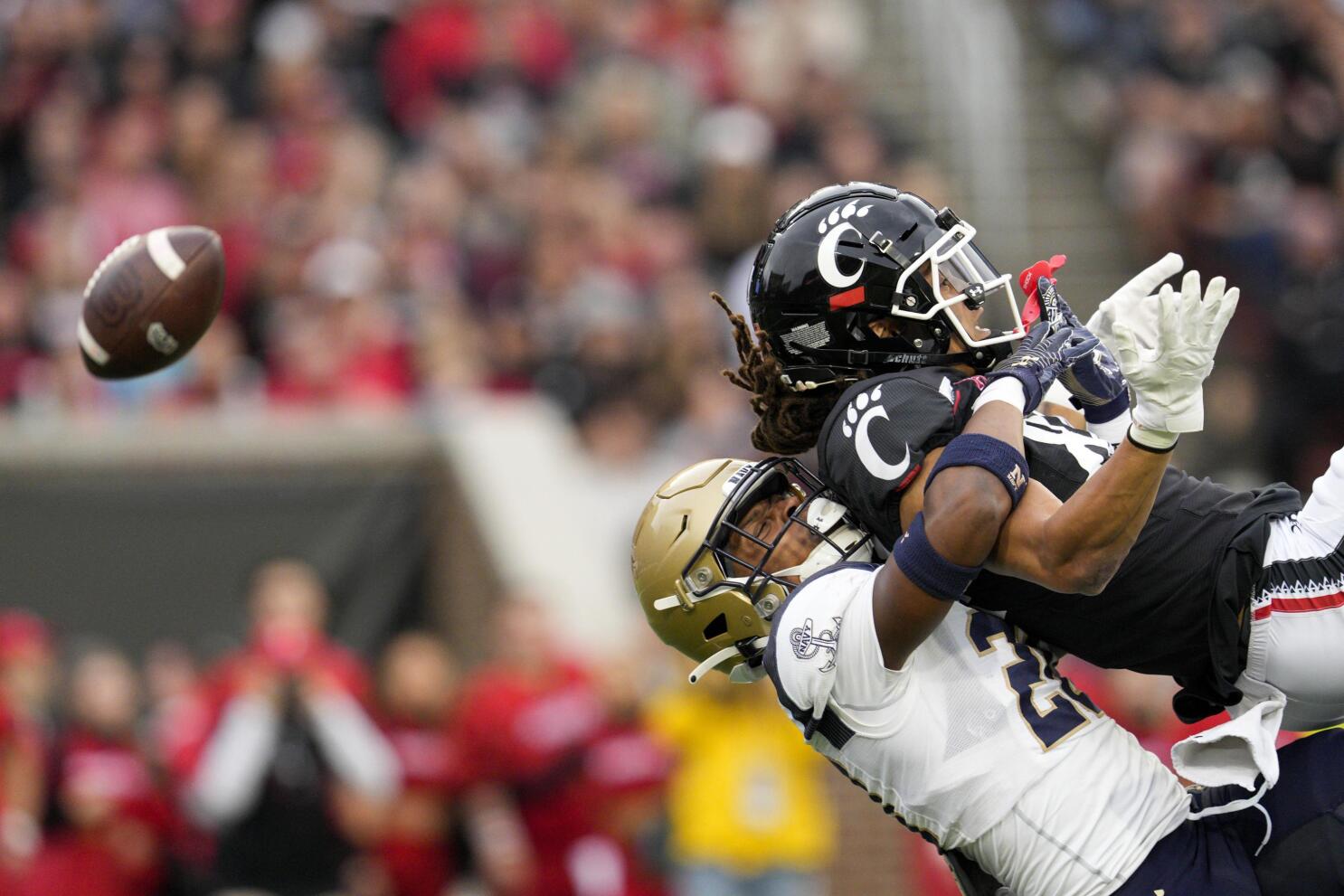 Cincinnati Football: Tyler Scott paces Bearcats past Navy to