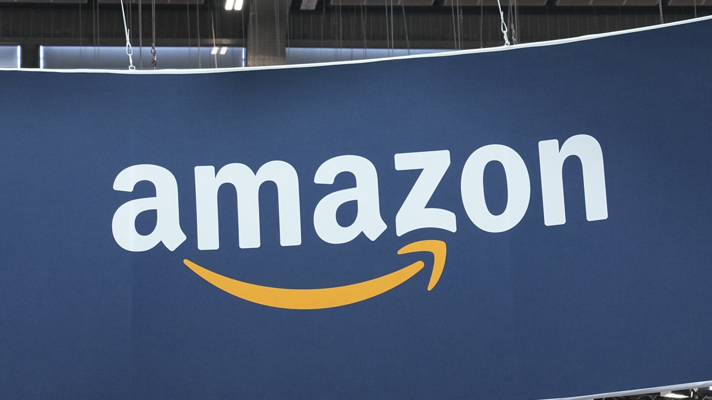 НЮ ЙОРК AP — Amazon съобщи в сряда че налива