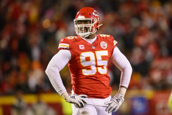 Chiefs All-Pro Chris Jones amid holdout as season approaches: 'I just want  a raise'