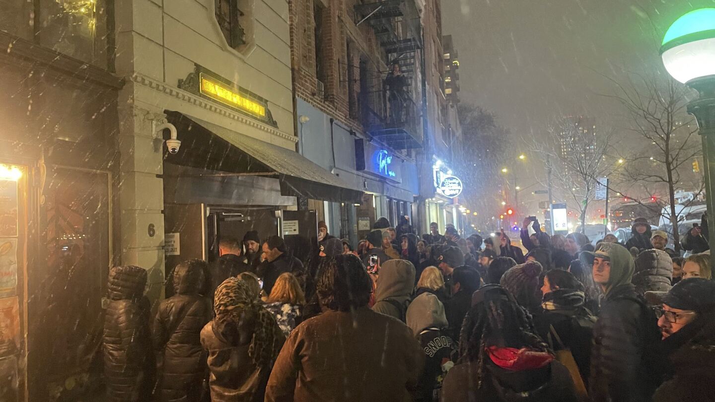 Paul McCartney rocks the Bowery. Inside his surprise NYC concert