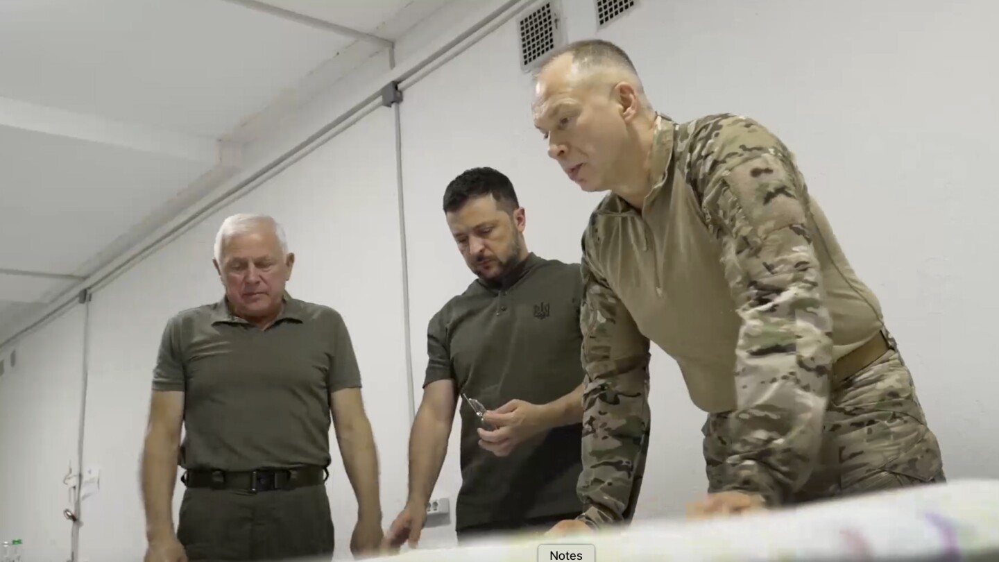 Zelenskyy visits border area for the first time since Ukrainian forces entered Russia's Kursk region