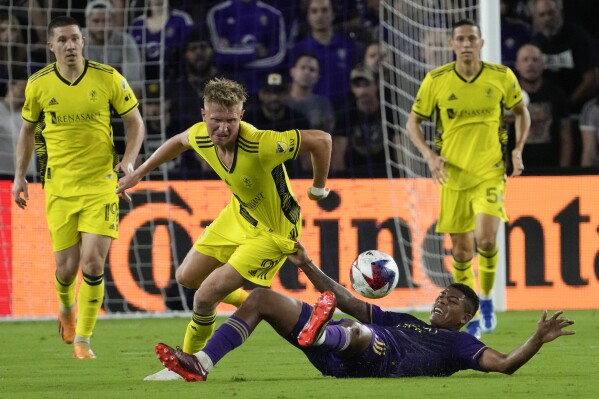 MLS Soccer: Mukhtar's hat trick leads Nashville SC past St. Louis