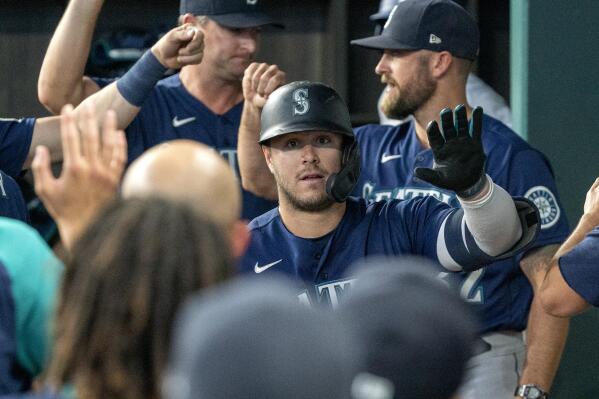 Ty France hits go-ahead two-run single in Mariners' 10th-inning win