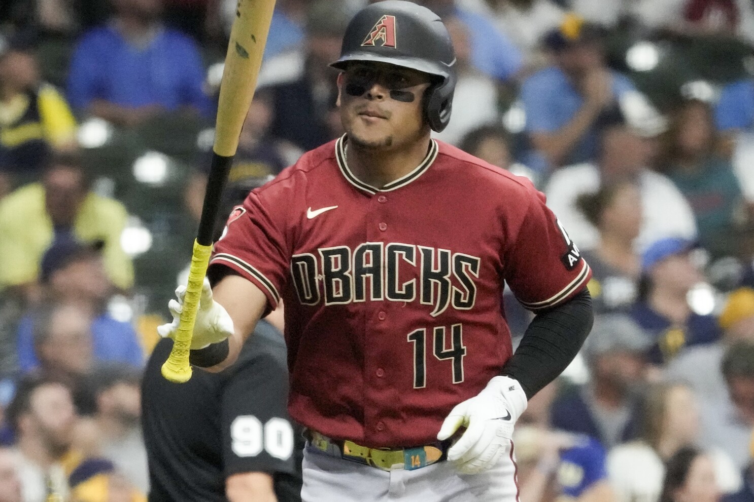 Arizona catcher Gabriel Moreno leaves Game 2 of Wild Card Series after  backswing hits his helmet