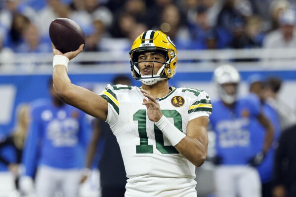 Patience paying off for Packers QB Jordan Love during his recent surge | AP  News