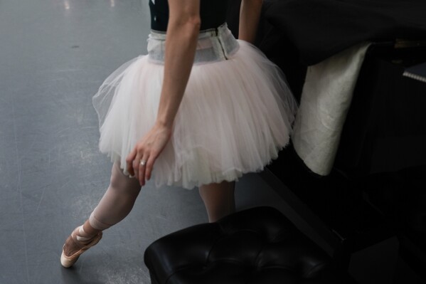 Unity Phelan rehearses for her role as Swan Queen in New York City Ballet's Swan Lake, Tuesday, Feb. 25, 2025, in New York. (AP Photo/Julia Demaree Nikhinson)