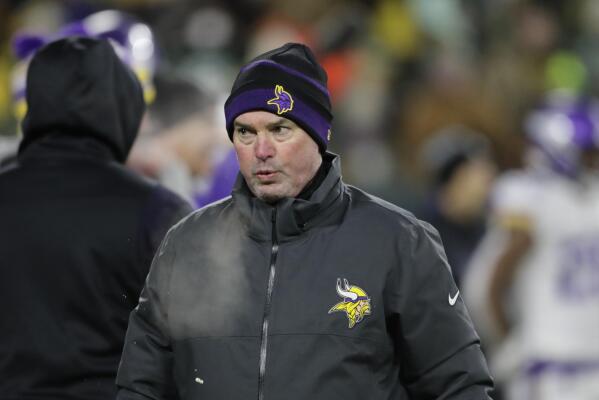 Playoff-less Vikings, Zimmer enter a week of uncertainty