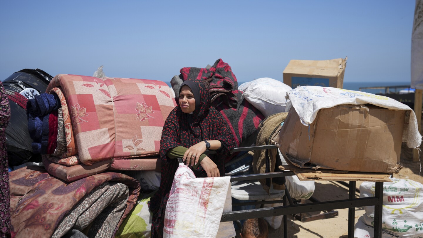 Близо половин милион палестинци са били разселени през последните дни