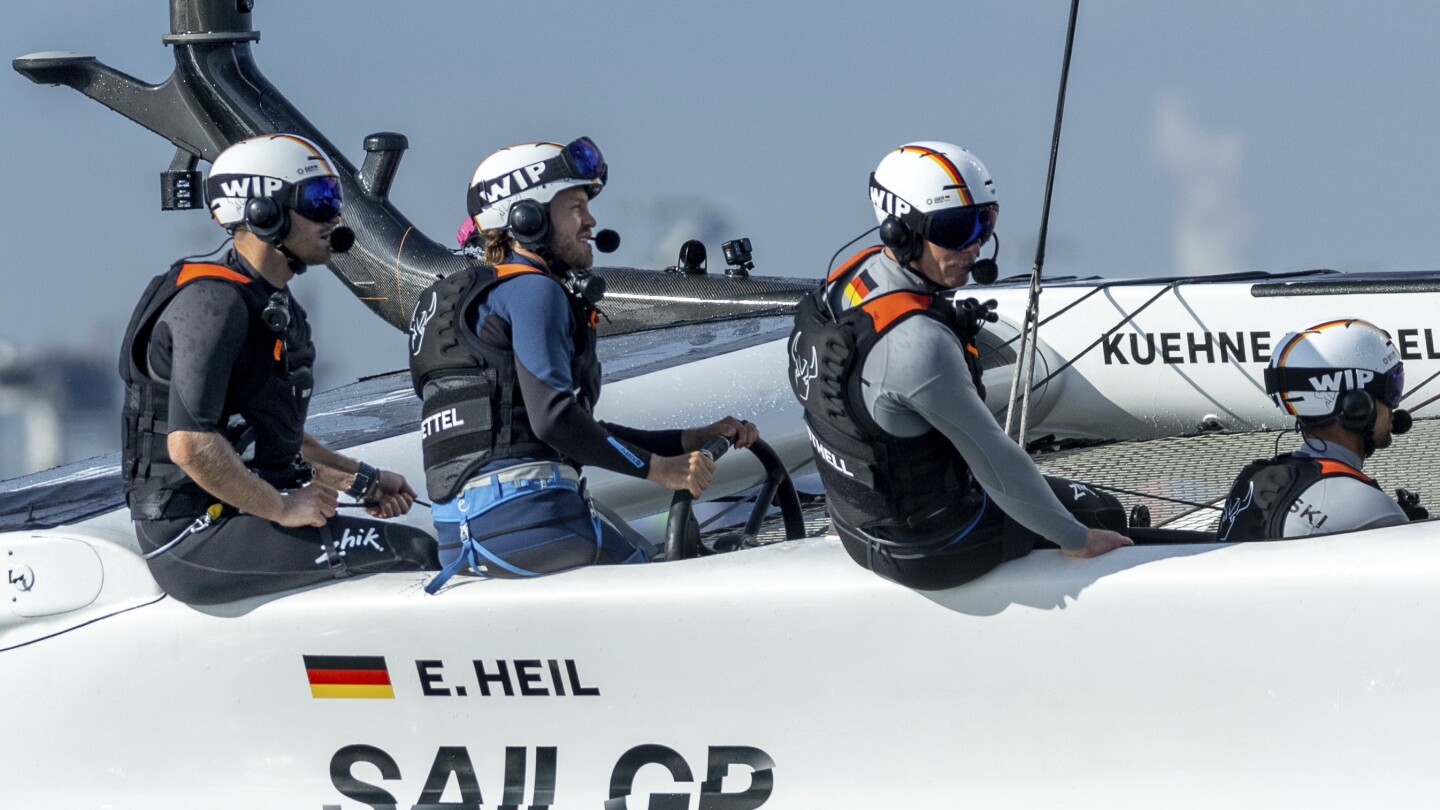 Aussie vor Slingsby SailGP  Der ehemalige F1-Champion Vettel nimmt das deutsche Boot auf eine Spritztour