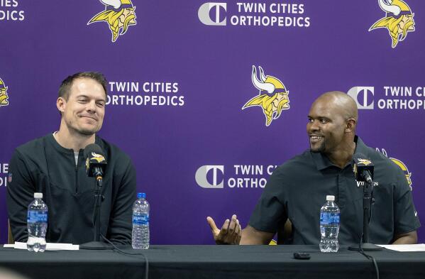 6 takeaways from Vikings DC Brian Flores' press conference