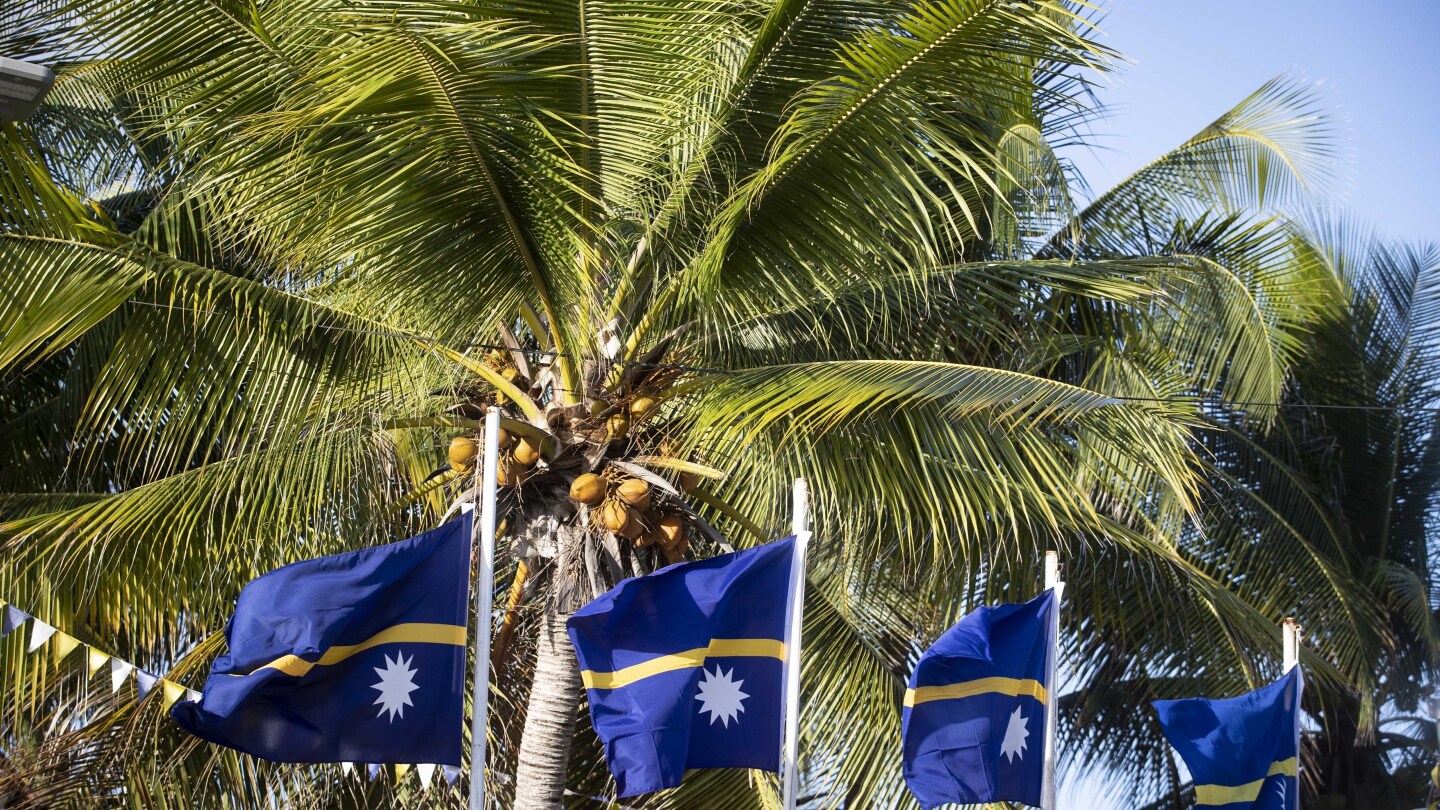 Китай официално установи дипломатически отношения с Науру, след като тихоокеанската островна нация прекъсна връзките си с Тайван