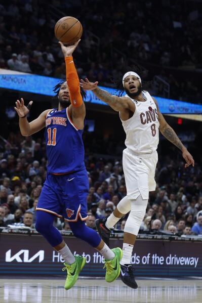 Cavaliers on brink of playoff ouster against Knicks; Donovan