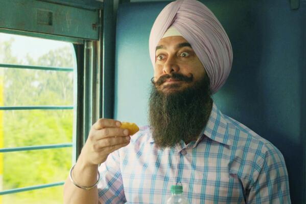 This image released by Paramount Pictures shows Aamir Khan in a scene from "Laal Singh Chaddha." (Paramount via AP)