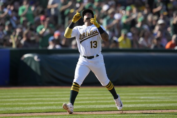 Lance Lynn gives up 3 solo homers in Dodgers debut and LA beats Athletics  7-3 for 60th win