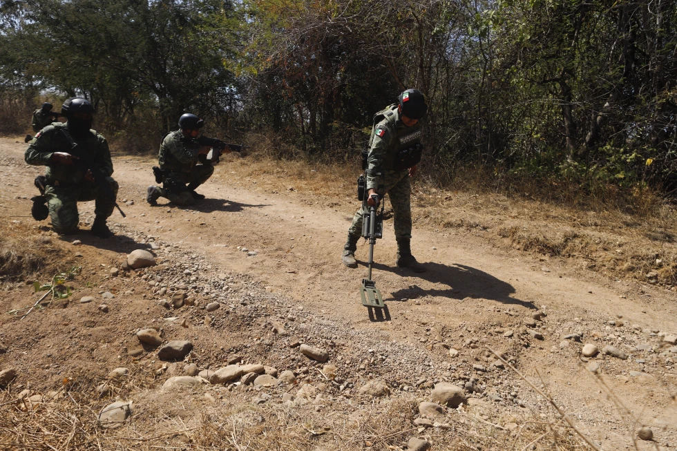 Roadway Bombs Planted by Drug Cartel in Mexico Kill 4 Police Officers, 2 Civilians