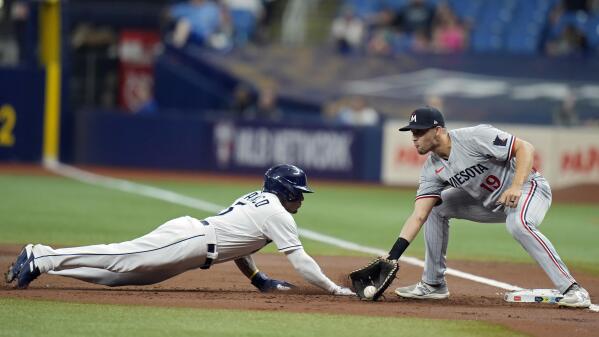 Rookie Louie Varland throws 7 scoreless innings, Twins rout Astros