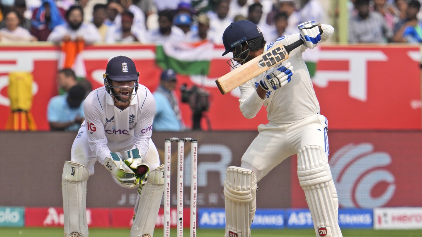 Шубман Гил халф сенчъри увеличава преднината на Индия до 273 ръна във 2-ри тест срещу Англия