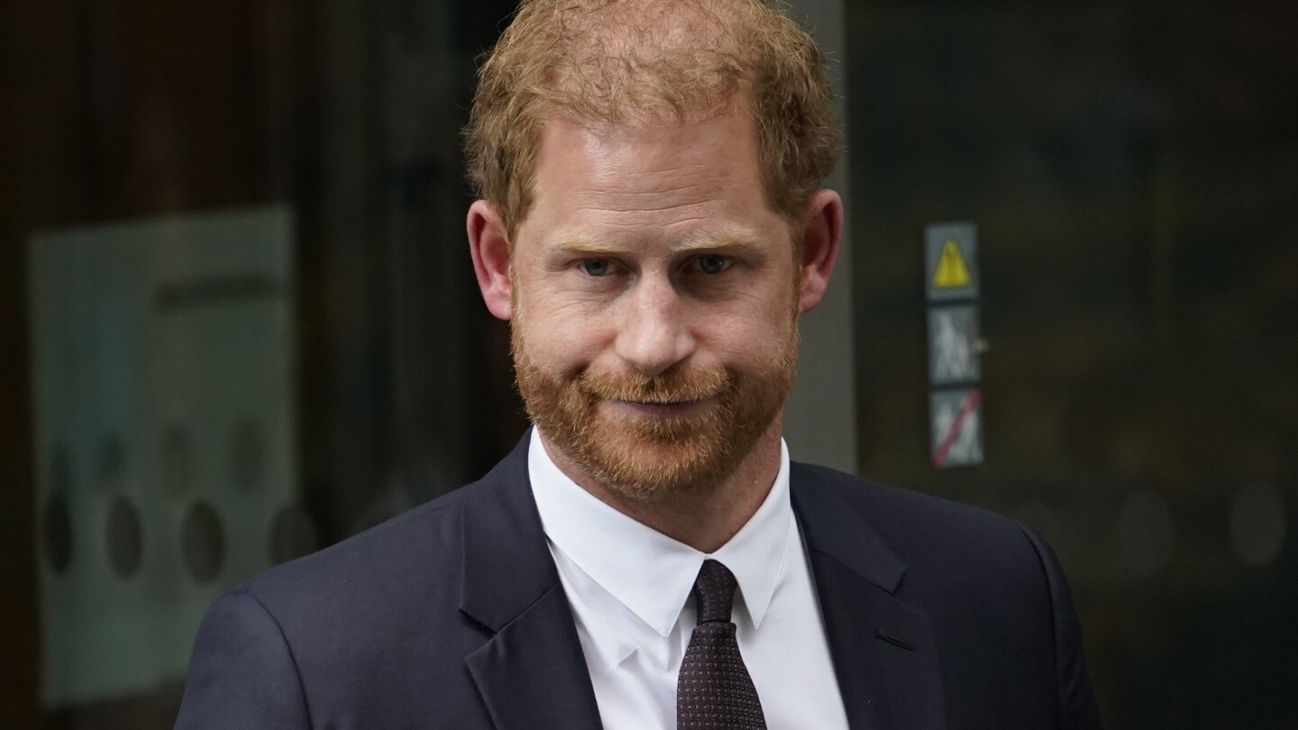 Rupert Murdoch's UK tabloids offer a rare apology in a legal settlement with Prince Harry