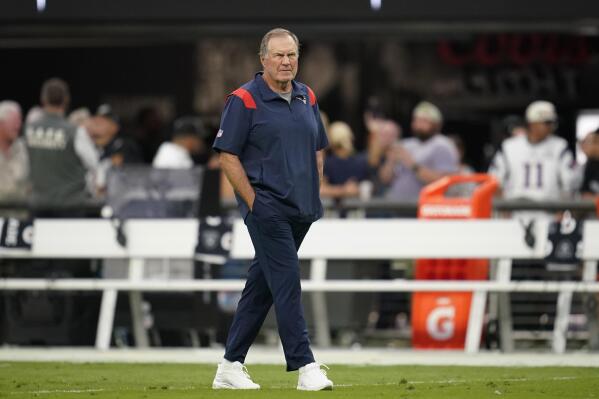 Former Patriots assistant uses Belichick texts in NFL lawsuit