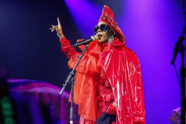 Lauryn Hill performs during 