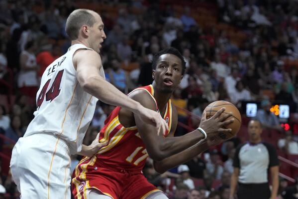 Is benching Kevin Love, Victor Oladipo a Miami Heat option?