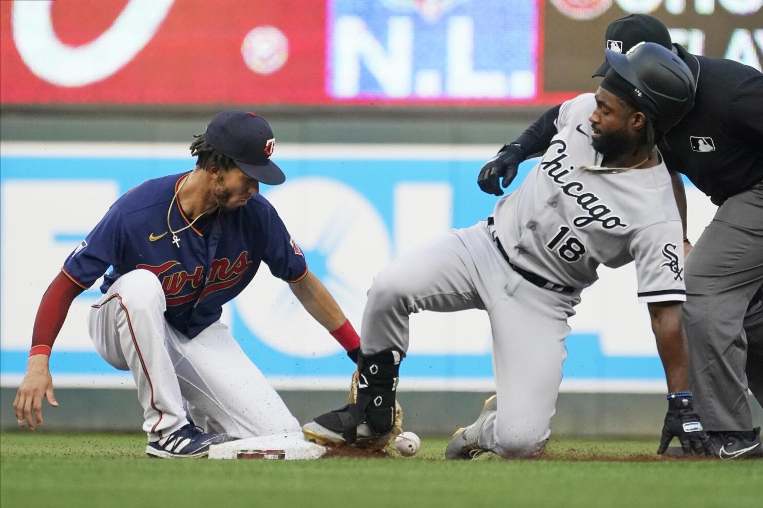 White Sox's Eloy Jimenez Carted Off Field with Hamstring Injury vs. Cubs, News, Scores, Highlights, Stats, and Rumors