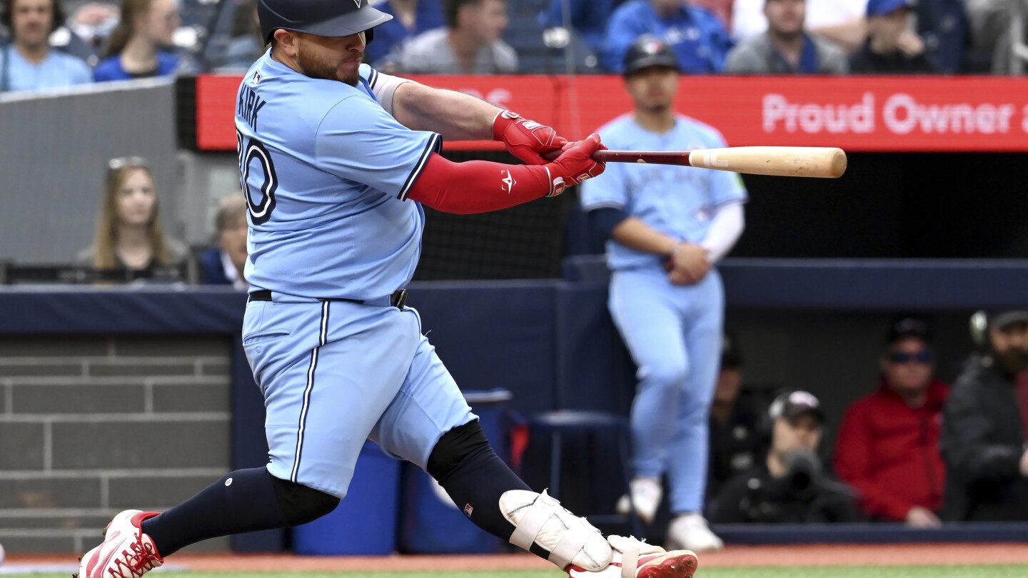Blue Jays Complete Four-Game Sweep of Athletics with 8-4 Win