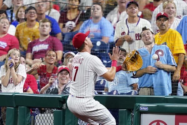 Syndergaard strong for 7 innings, Phillies beat Reds 4-1 - NBC Sports
