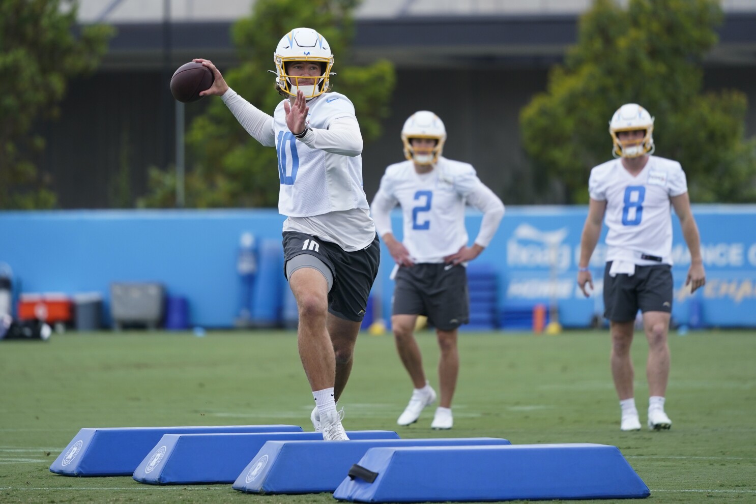 Chargers] Justin Herbert appears to have bulked up this summer