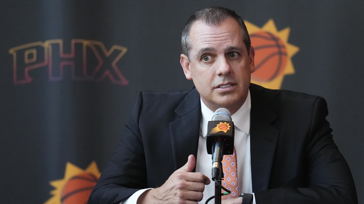 Frank Vogel and Suns announce coaching staff including Kevin Young and