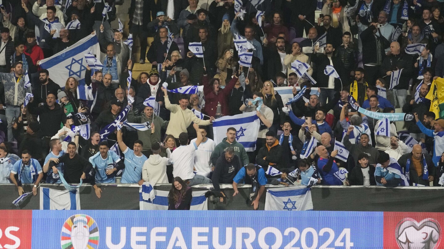 Израелският футбол е изправен пред палестински призиви за действие от страна на ФИФА на годишния конгрес