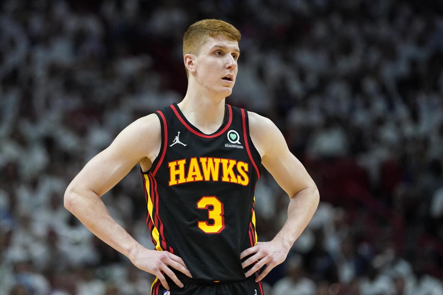 Hawks trade Kevin Huerter to Kings for Justin Holiday, Mo Harkless,  1st-round pick