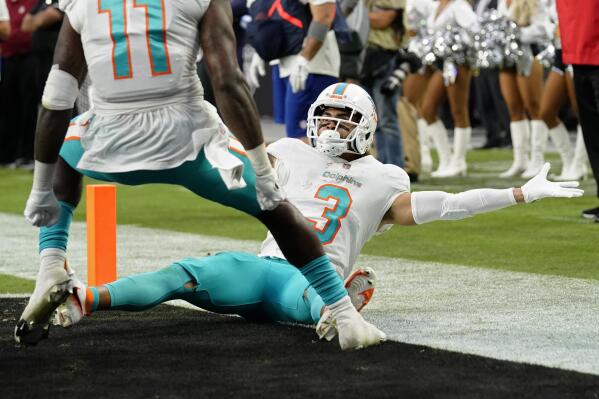 Late Buffalo Bills field goal stops Miami Dolphins rally