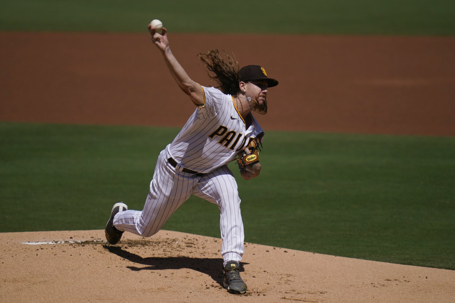 Clevinger gets shot, Padres hope he can pitch in playoffs