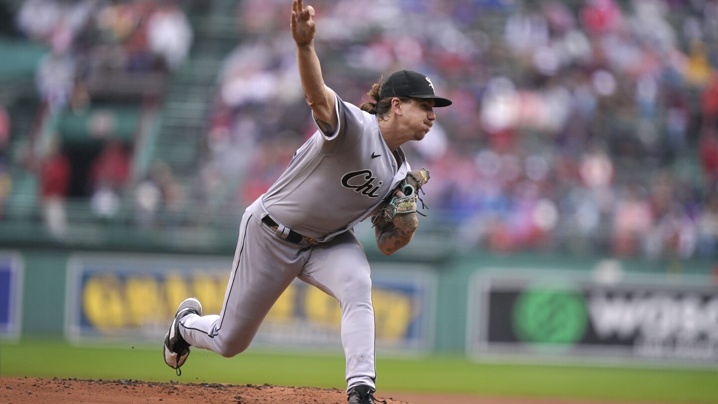 Clevinger pitches 6 strong innings; Chicago beats Boston 3-2 to