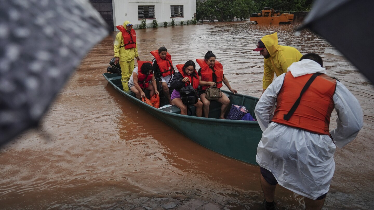САО ПАУЛО (АП) — Въпреки че наводненията, които опустошиха бразилския