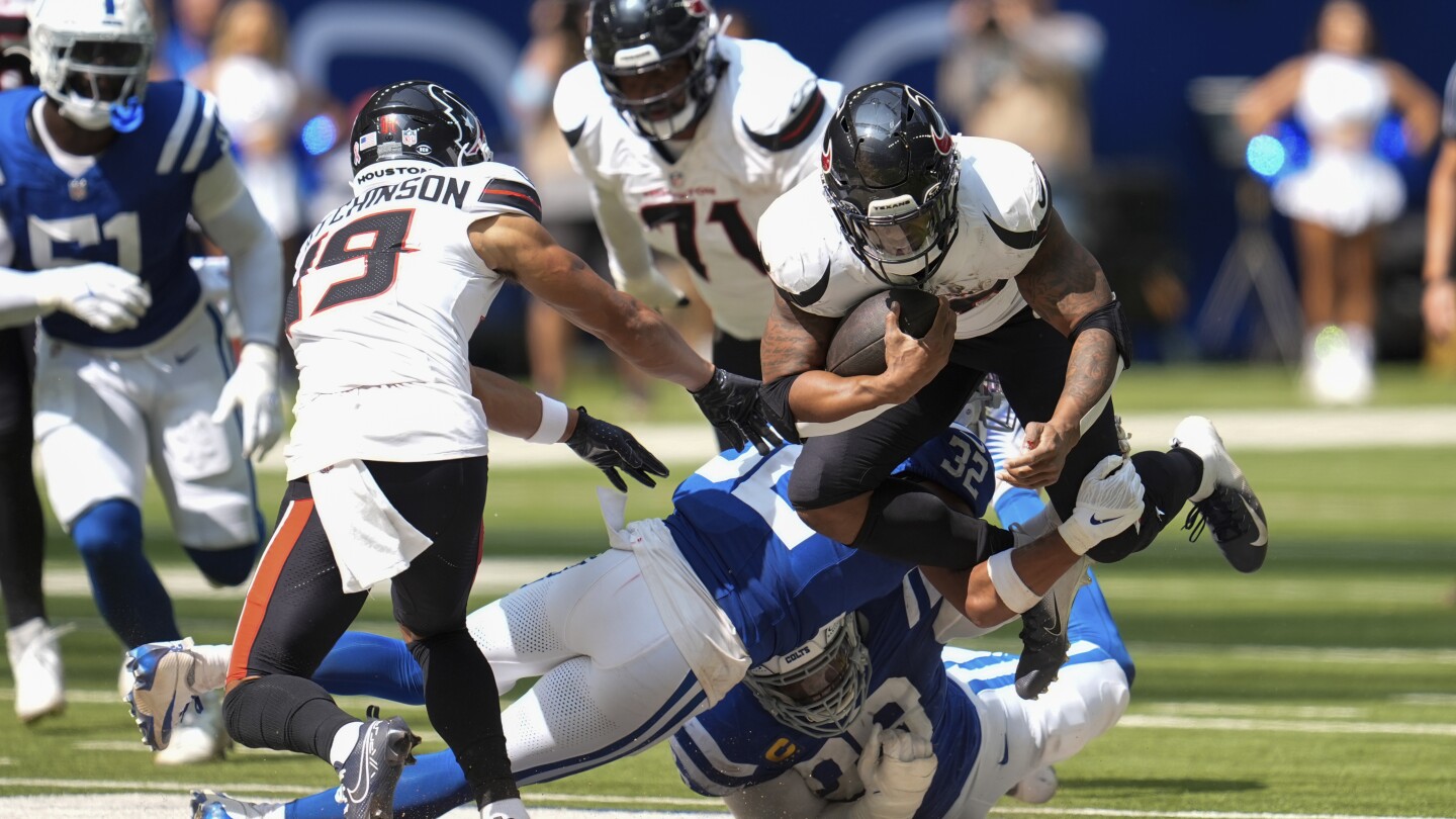 Houston Texans Defeat Colts 29-27 in Opener